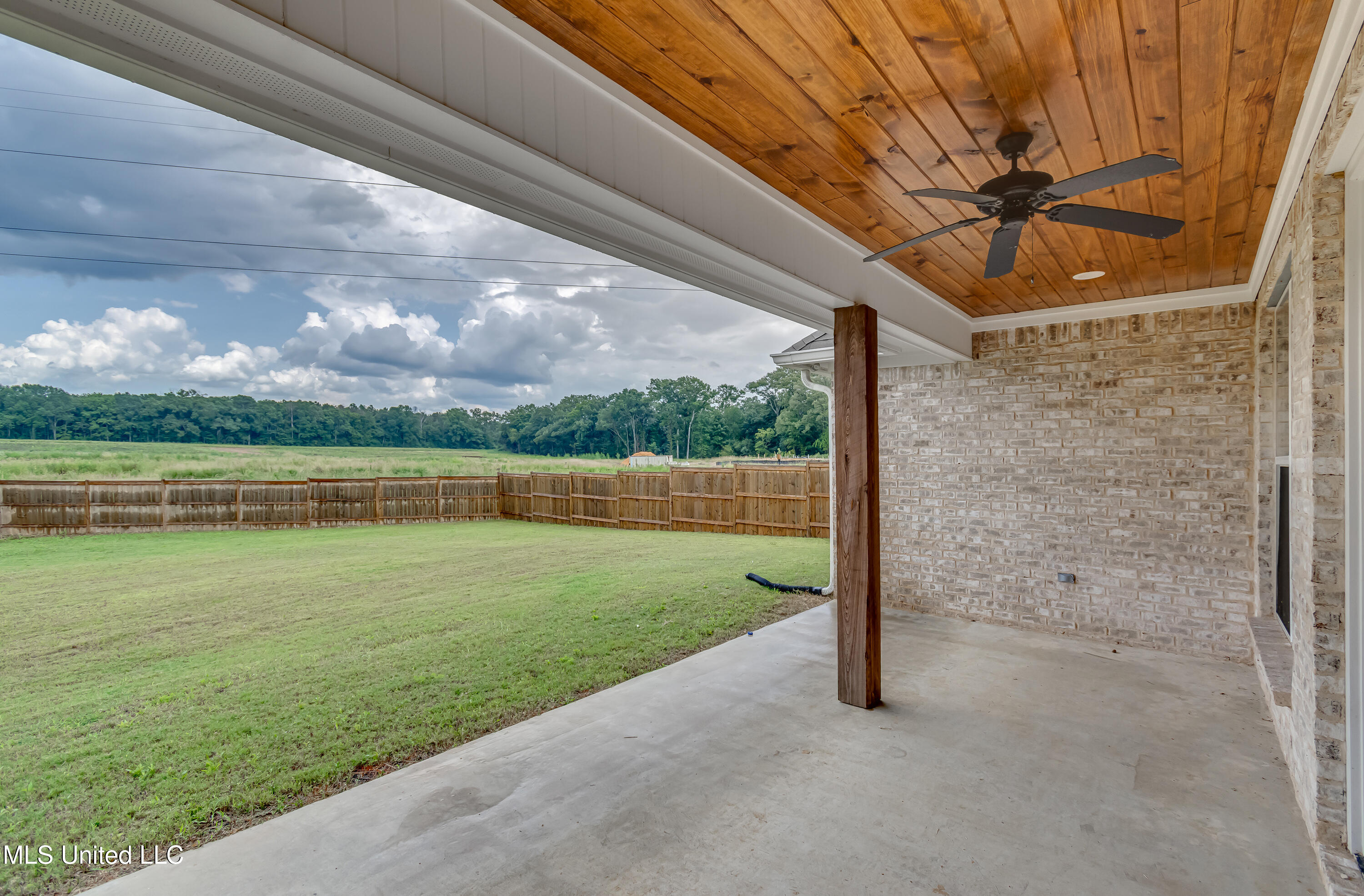 Canton, Mississippi 39046, United States, 3 Bedrooms Bedrooms, ,2 BathroomsBathrooms,Residential,Active,188610