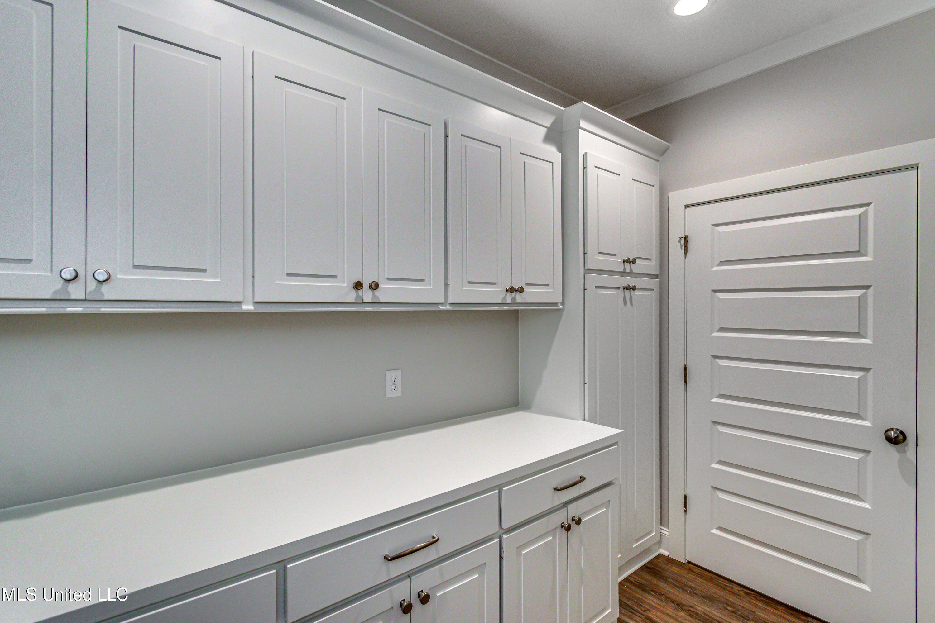 Canton, Mississippi 39046, United States, 3 Bedrooms Bedrooms, ,2 BathroomsBathrooms,Residential,Active,188610