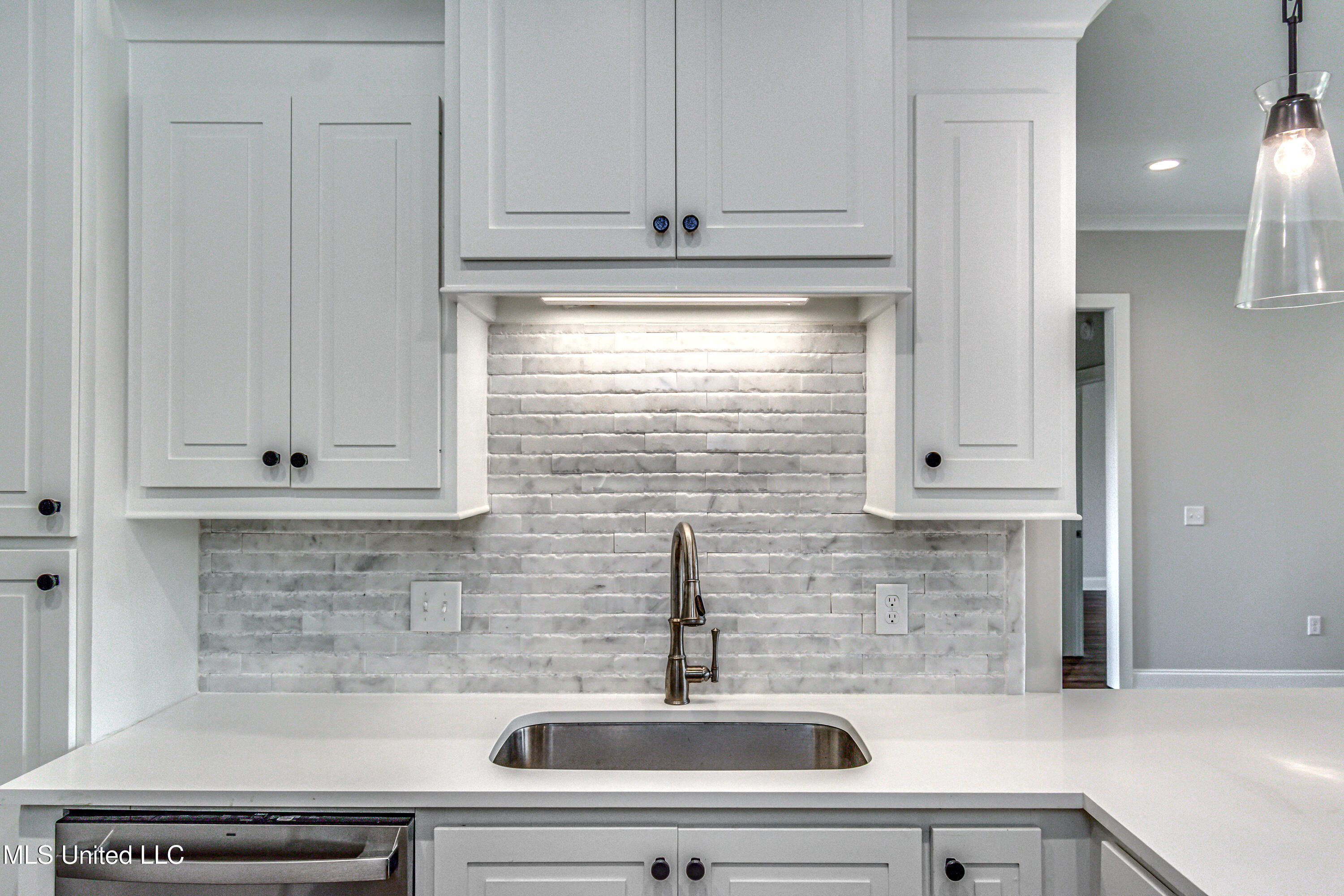 Canton, Mississippi 39046, United States, 3 Bedrooms Bedrooms, ,2 BathroomsBathrooms,Residential,Active,188610