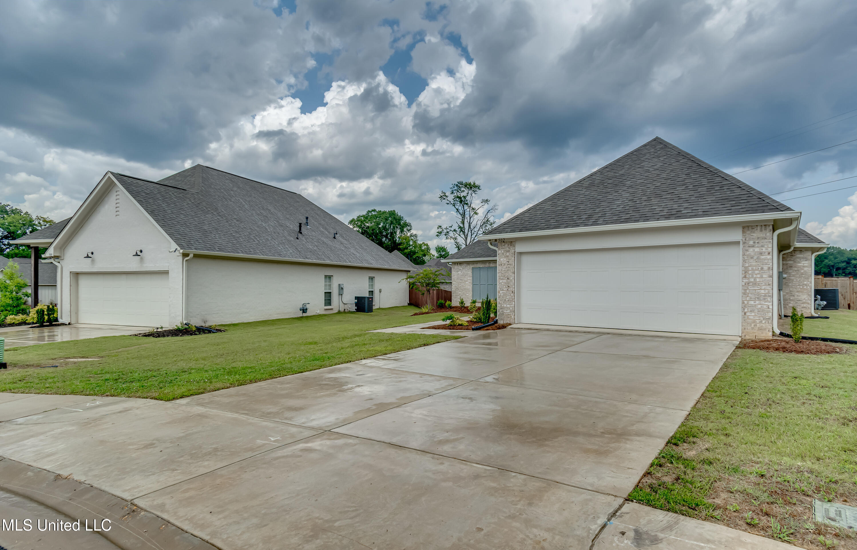 Canton, Mississippi 39046, United States, 3 Bedrooms Bedrooms, ,2 BathroomsBathrooms,Residential,Active,188610