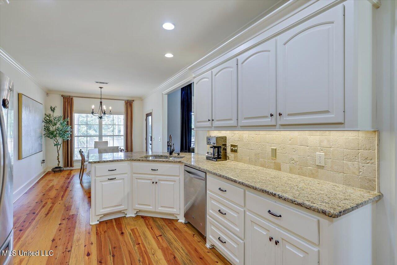 128 Grayhawk Parkway, Madison, Mississippi image 12