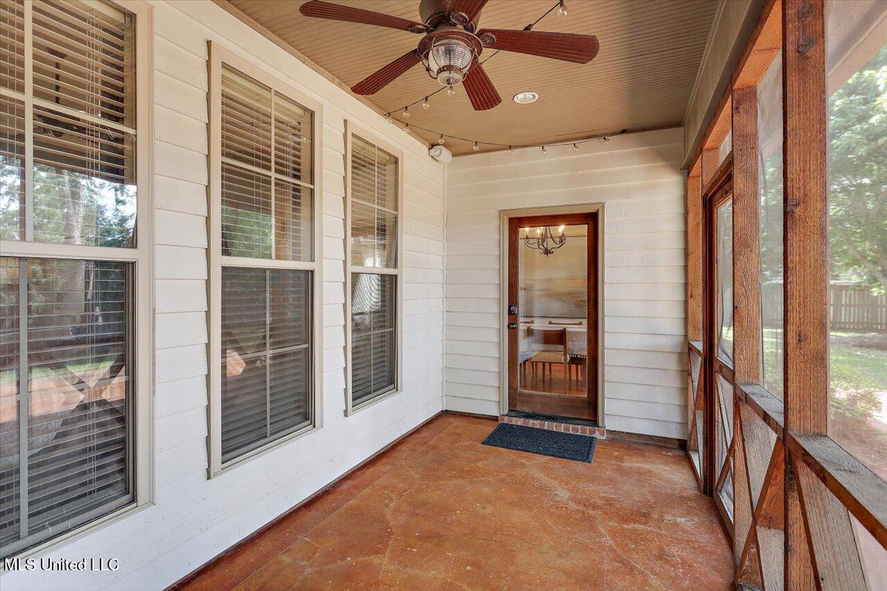 128 Grayhawk Parkway, Madison, Mississippi image 34