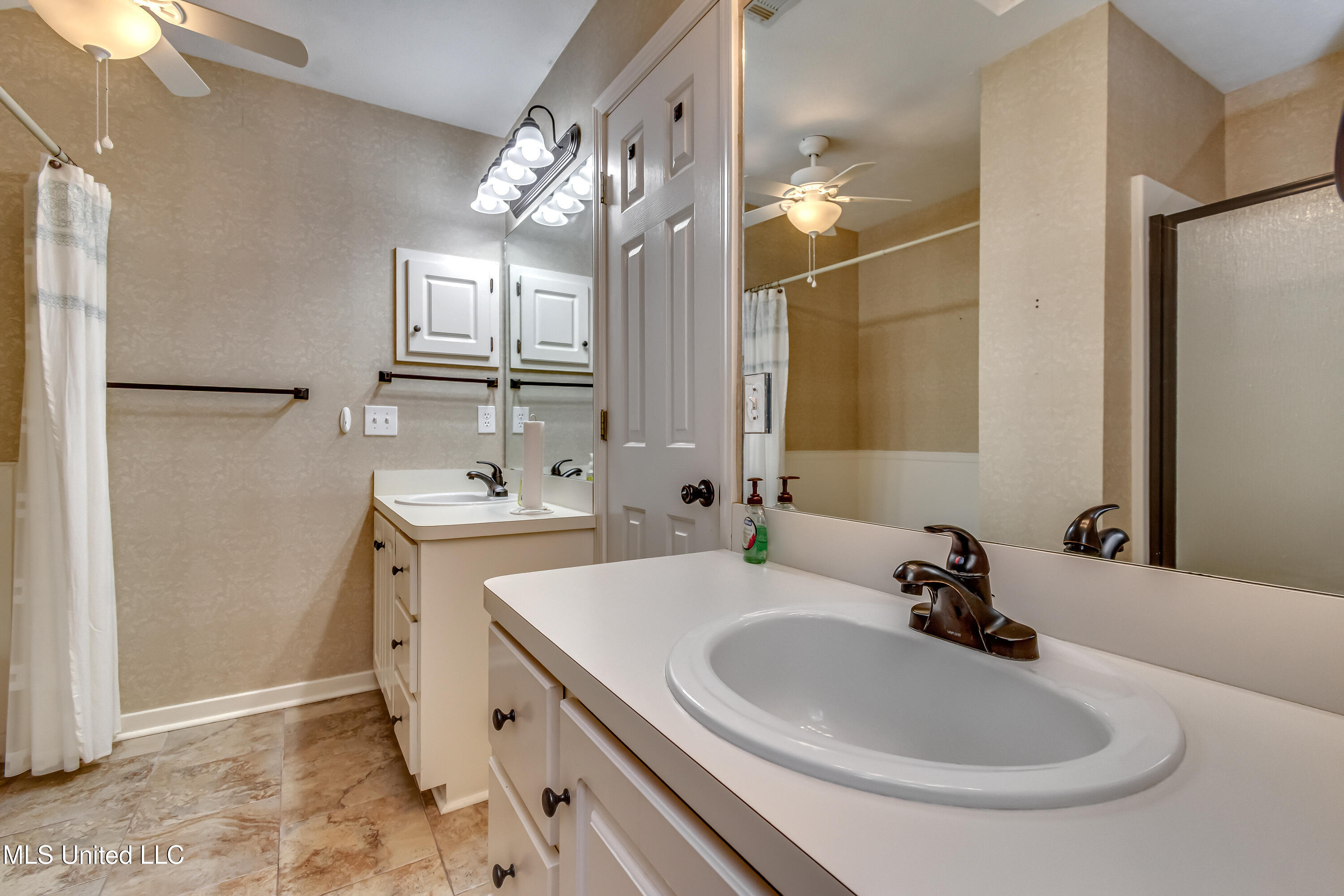 606 Corbett Drive, Pearl, Mississippi image 26