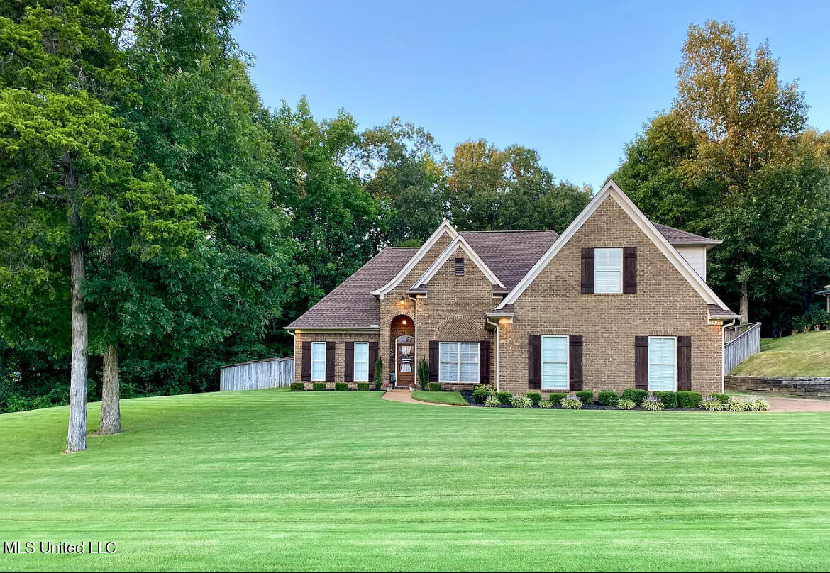 3426 Westwind Drive, Nesbit, Mississippi image 1