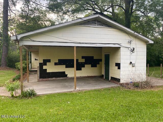 863 Reaves Street, Jackson, Mississippi image 1