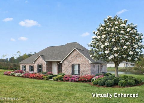 Homes For Sale - 1030 Greenbrier Lane<br/> Pike County, McComb, MS 39648