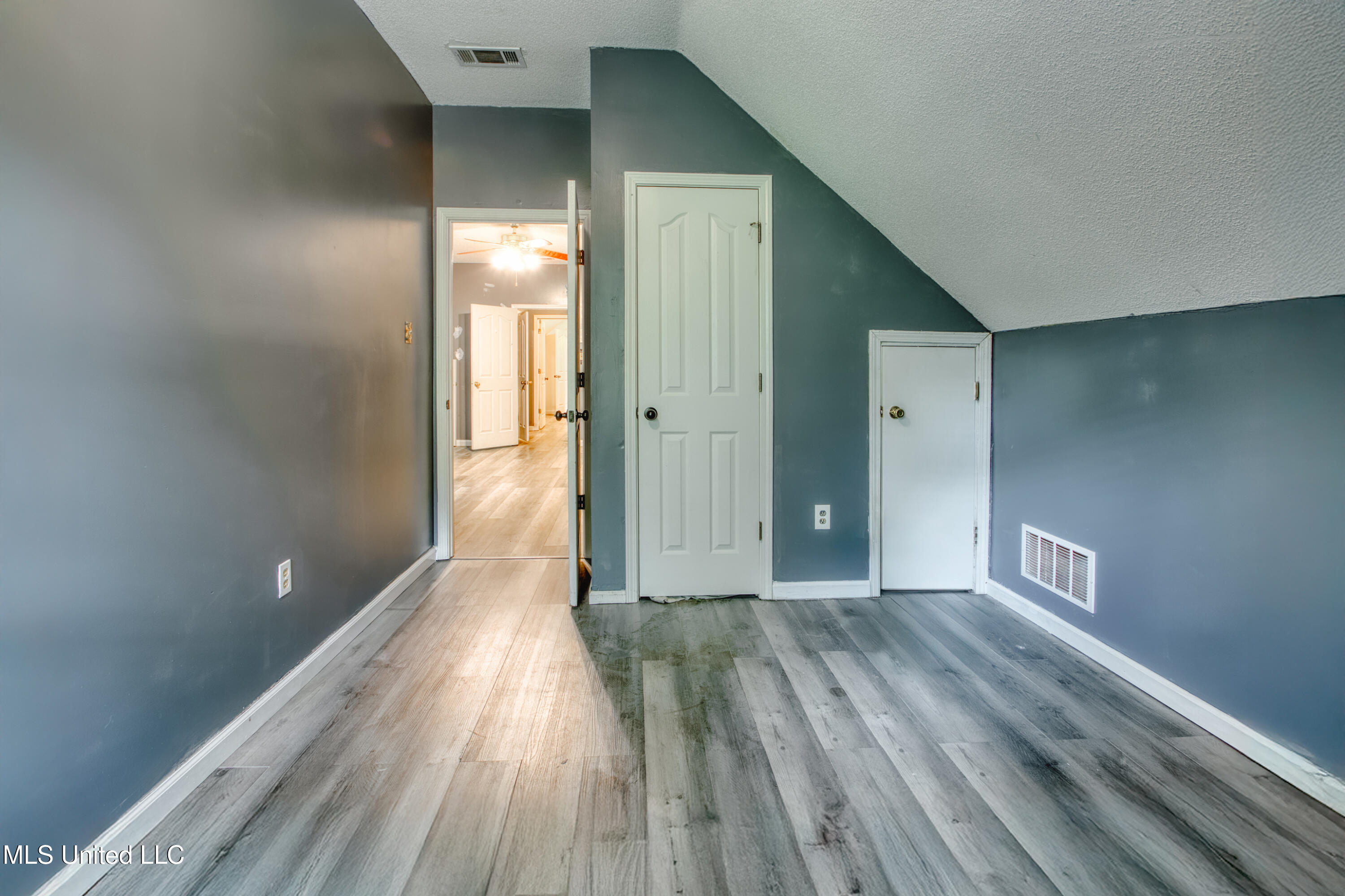 4630 Alexander Road, Olive Branch, Mississippi image 37