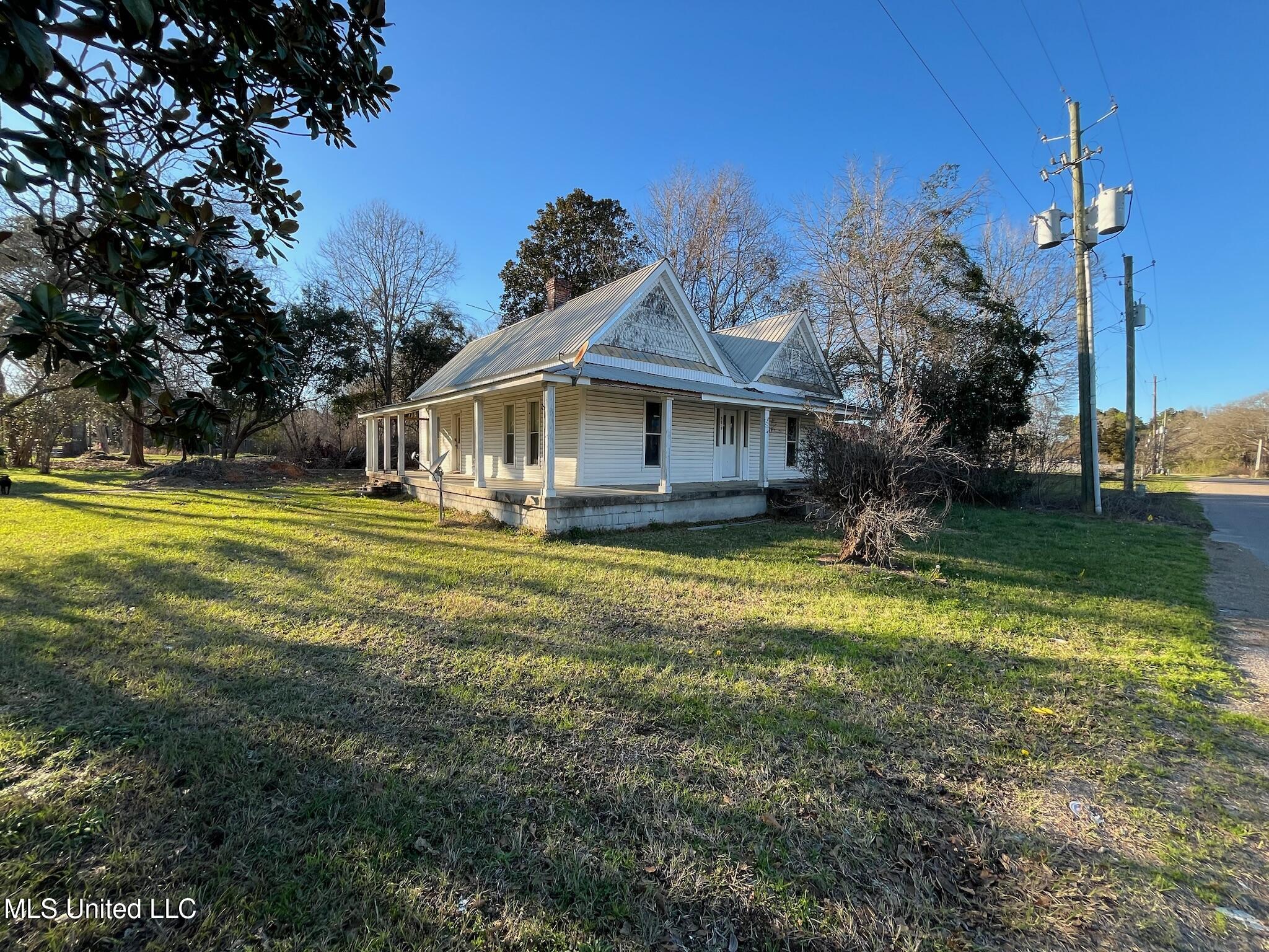 500 Cypress Street, Richton, Mississippi image 2