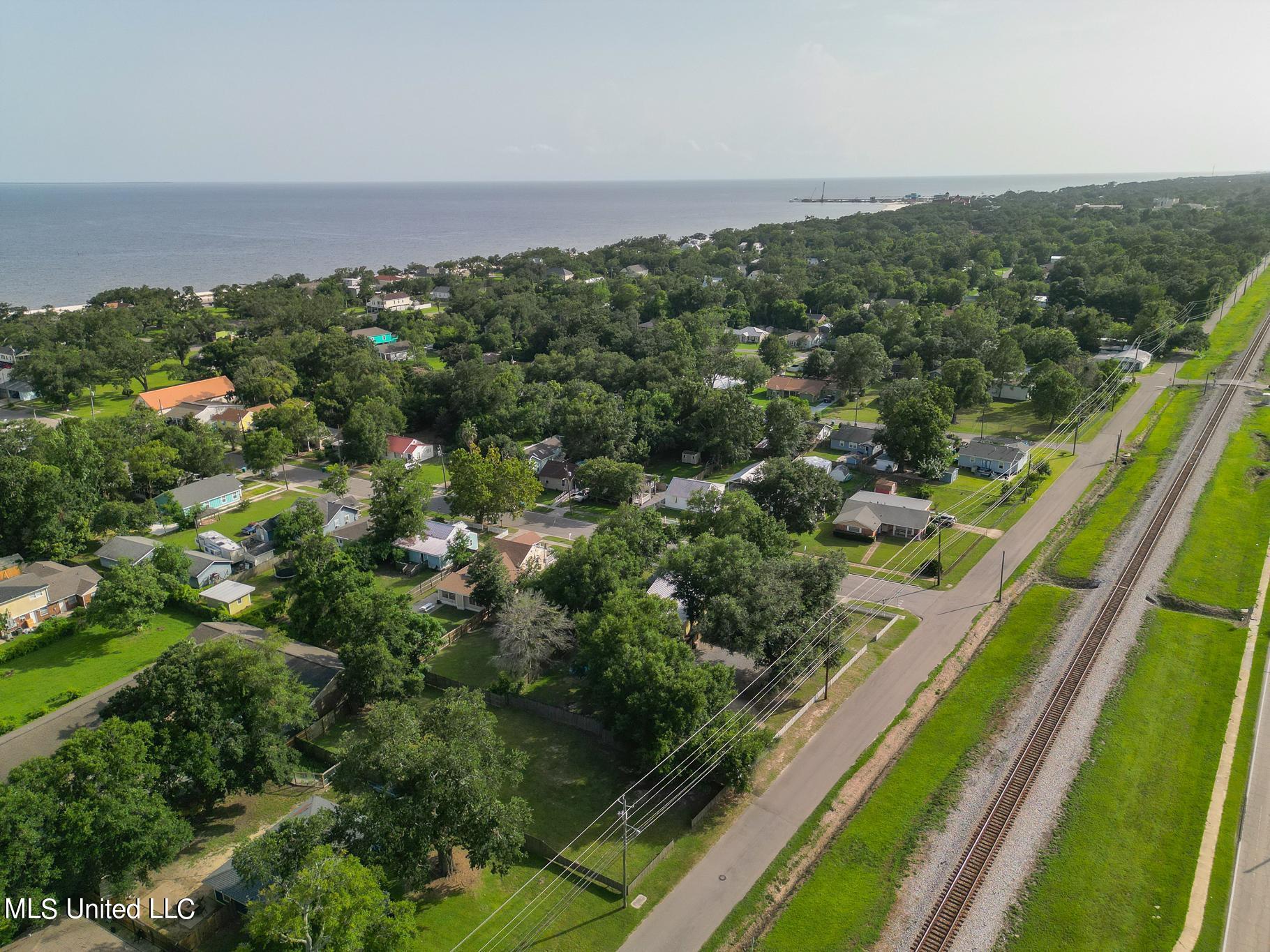 5011 W Railroad Street, Gulfport, Mississippi image 11