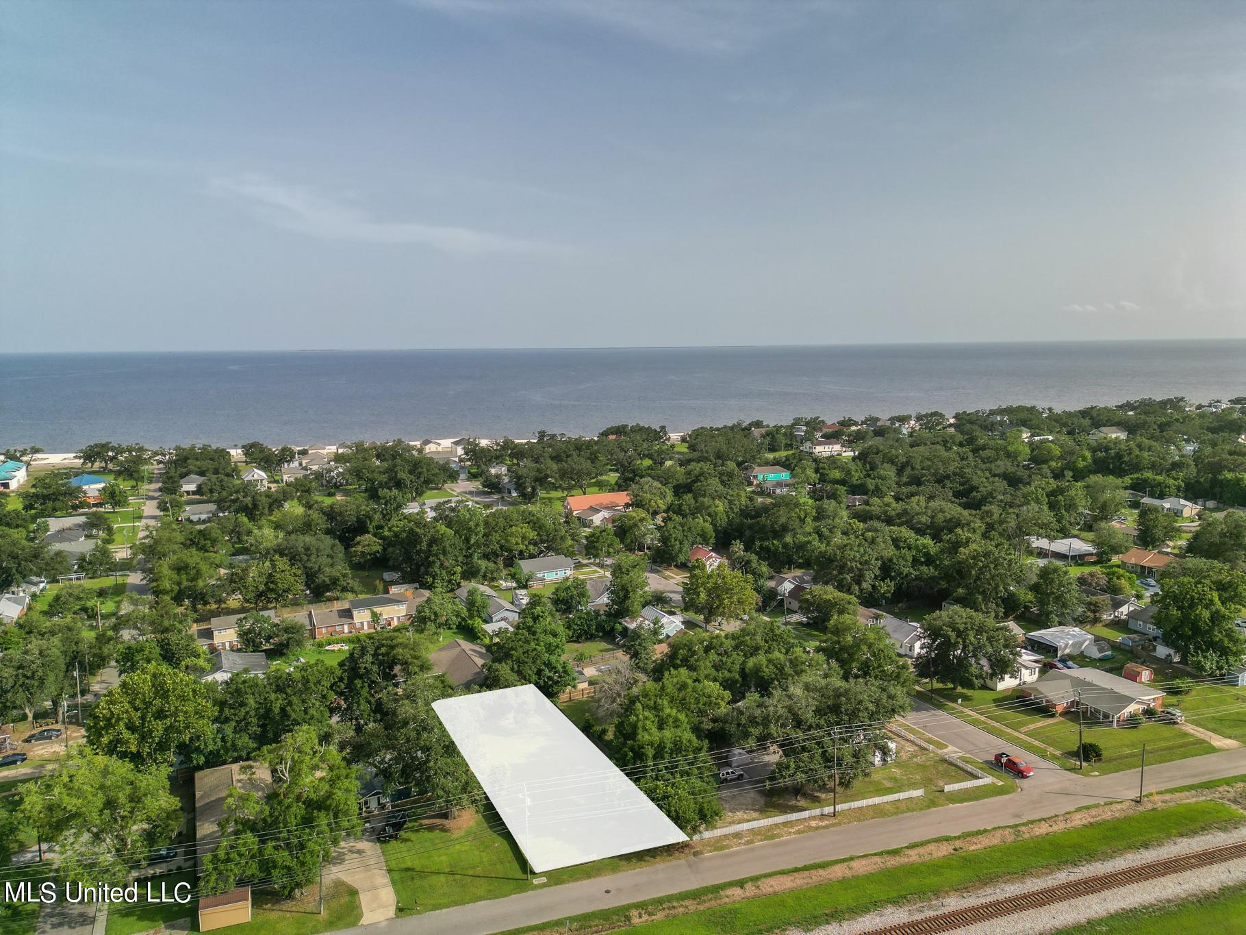 5011 W Railroad Street, Gulfport, Mississippi image 9