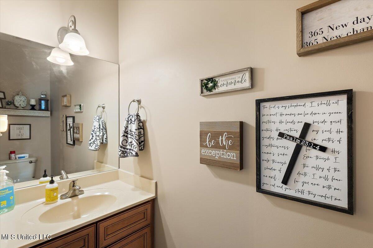 3273 S Devonshire Cove, Southaven, Mississippi image 17