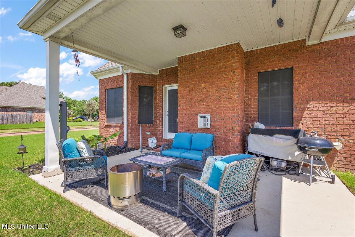 3273 S Devonshire Cove, Southaven, Mississippi image 32