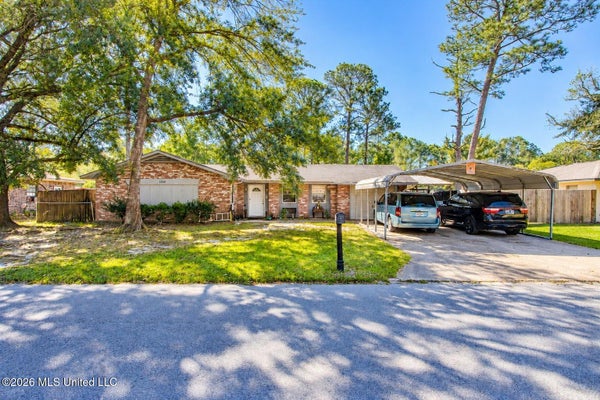 1509 RIVERSIDE DR, GAUTIER, MS 39553 - Image 82de9546bd2a53d0927c02bb823a4e7a/2153214730