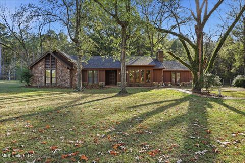 Apartment For Sale - 3668 N Liberty Street<br/> Canton, MS 39046