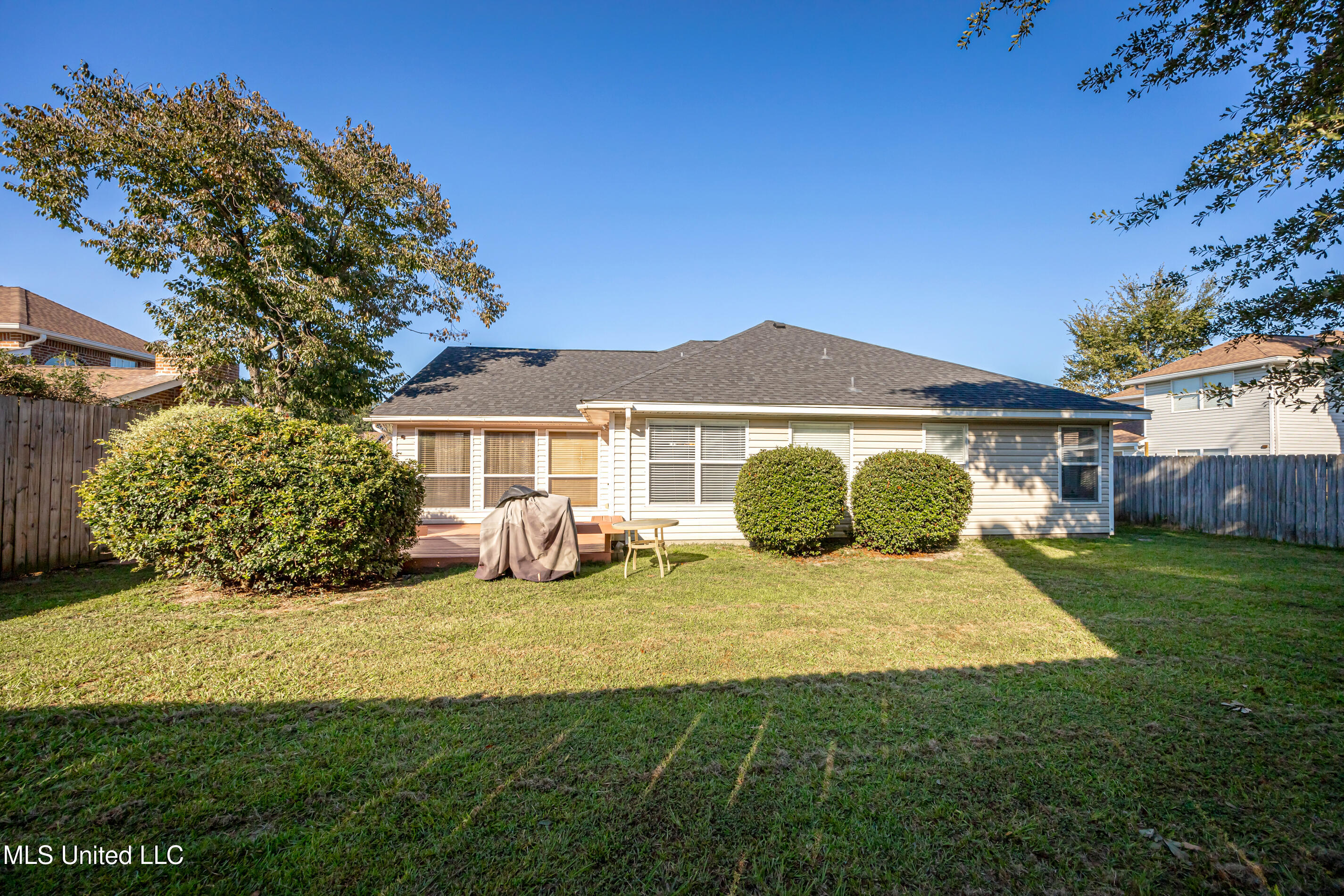 844 Brentwood Drive, Biloxi, Mississippi image 38