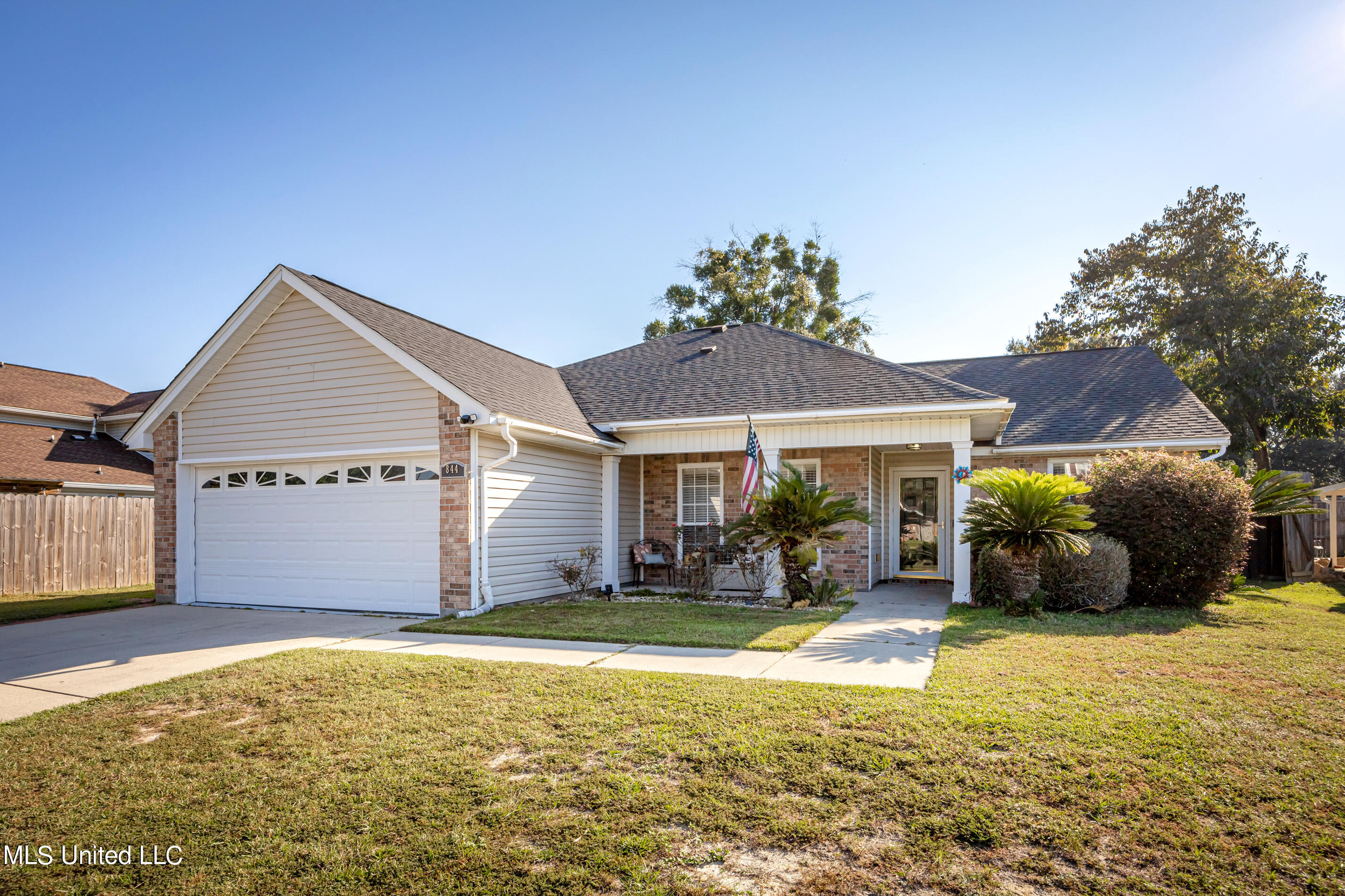 844 Brentwood Drive, Biloxi, Mississippi image 2