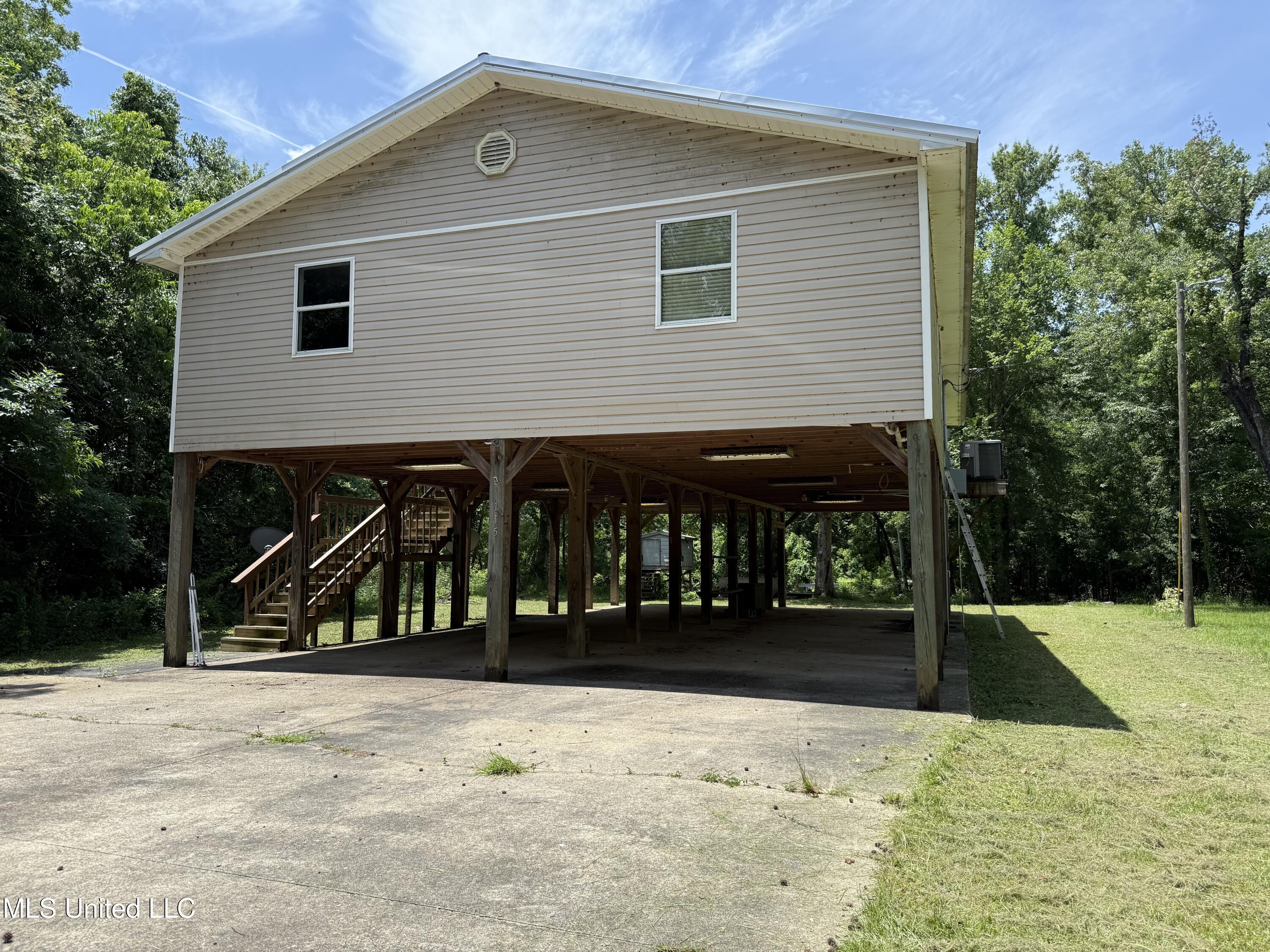 115 Hickory Lane, Lucedale, Mississippi image 1