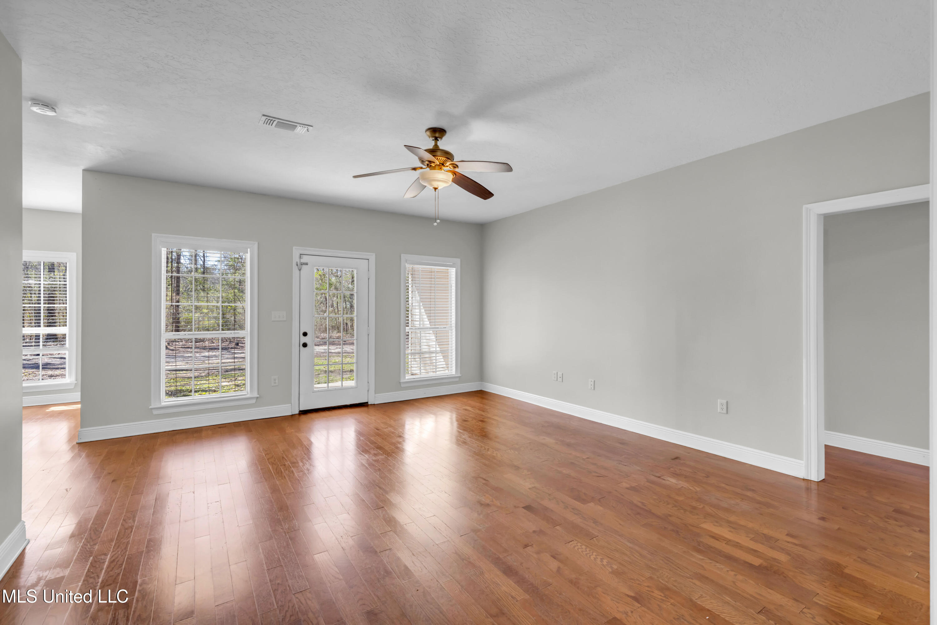 3 Rachel Lane, Perkinston, Mississippi image 11