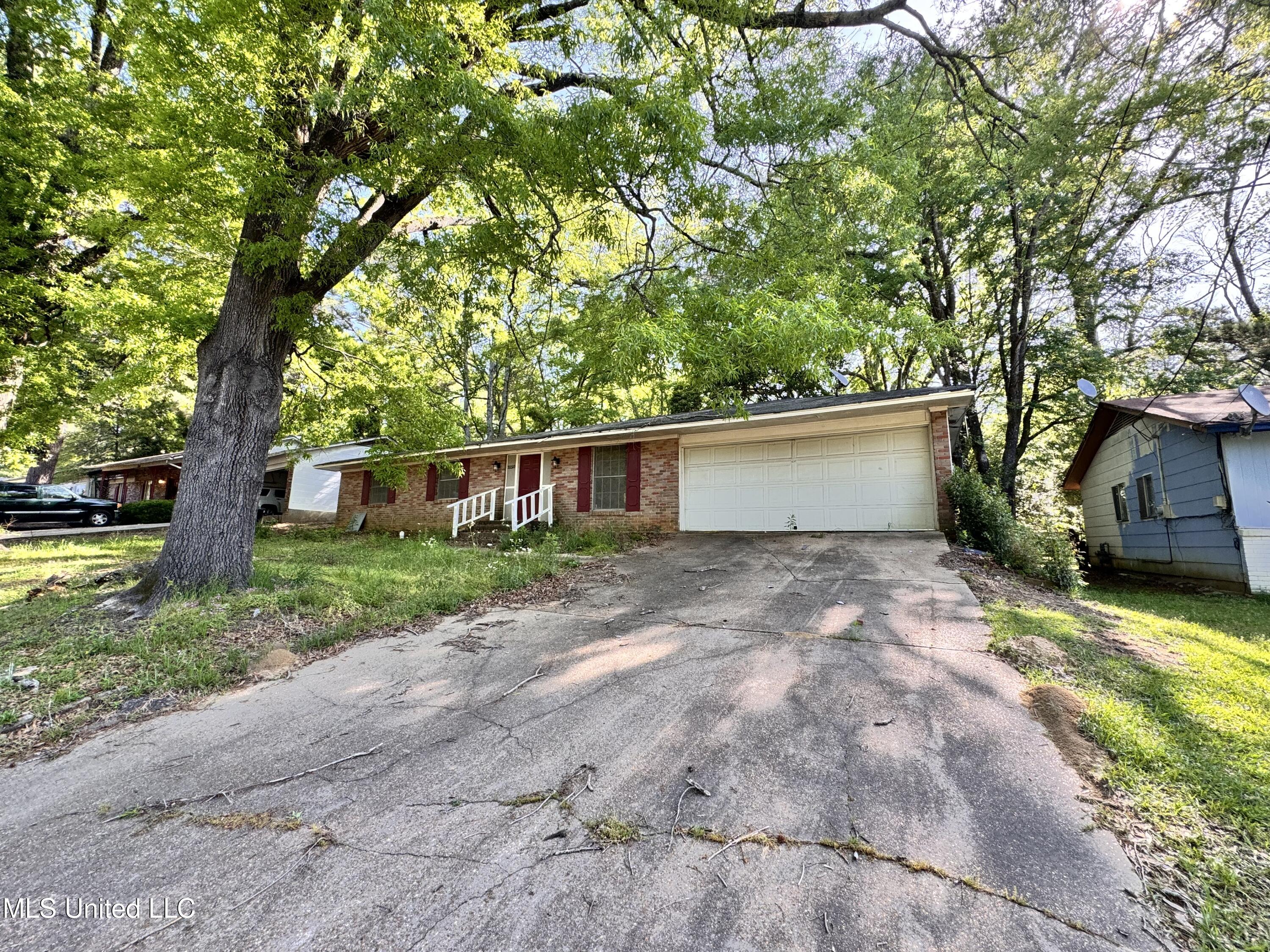 3150 Ponderosa Drive, Jackson, Mississippi image 9