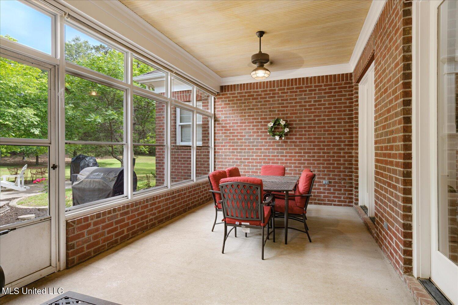 5264 Chappel Cove, Olive Branch, Mississippi image 37