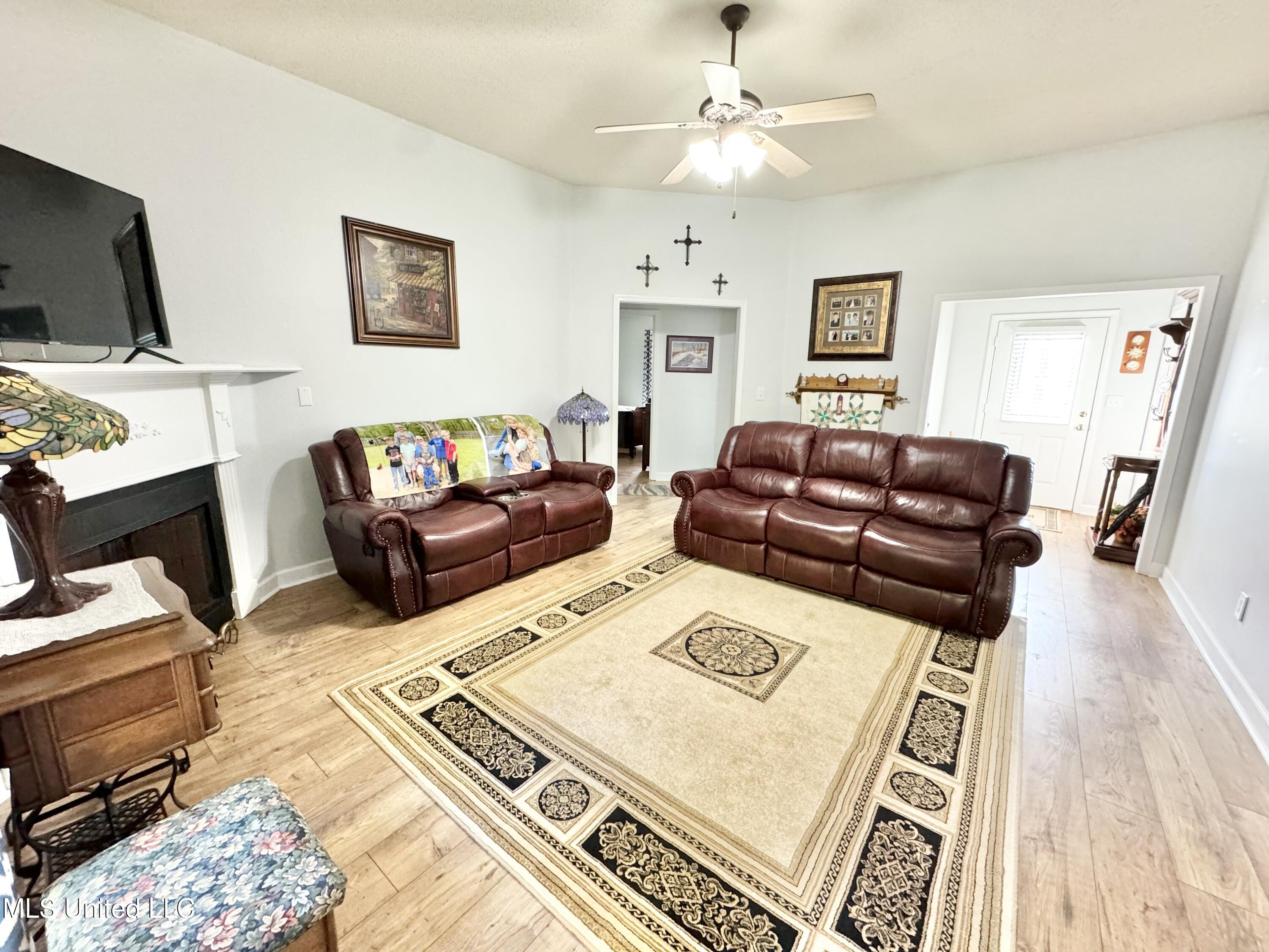 277 Pontotoc Cove, Hernando, Mississippi image 4