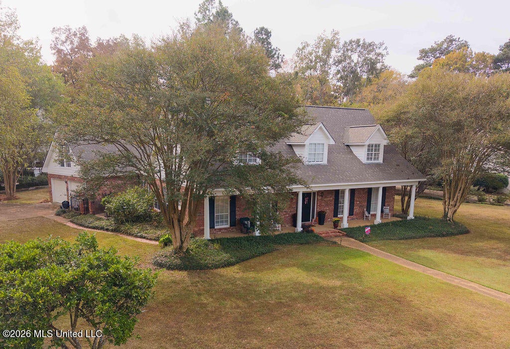 438 Forest Lake Place