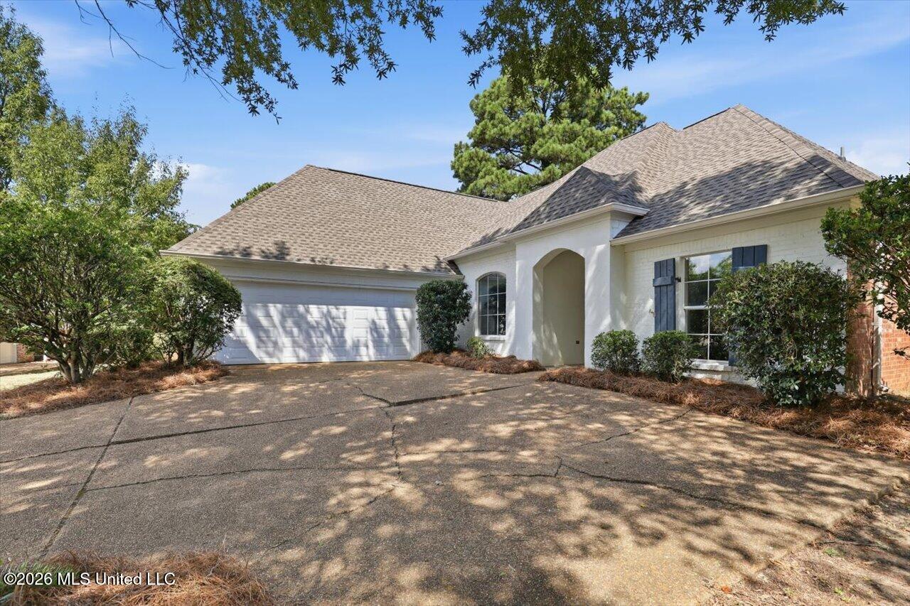 130 Savoy Park