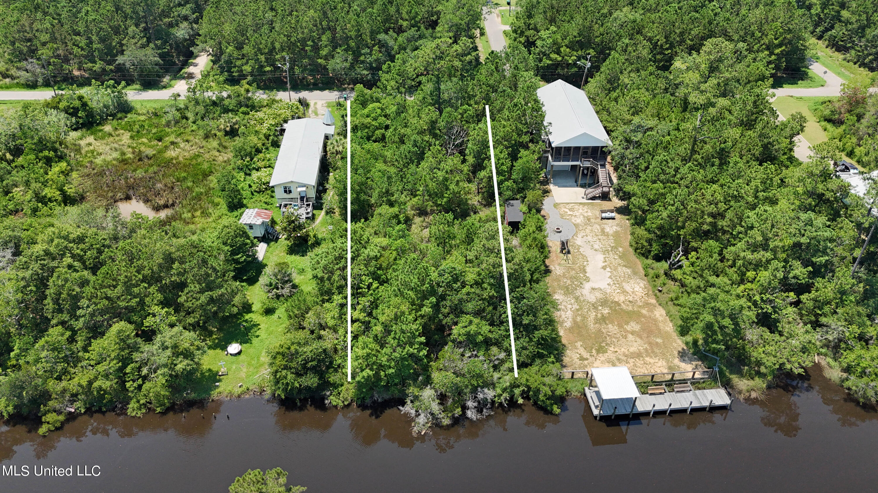 10036 E Bayou View Drive, Bay Saint Louis, Mississippi image 6