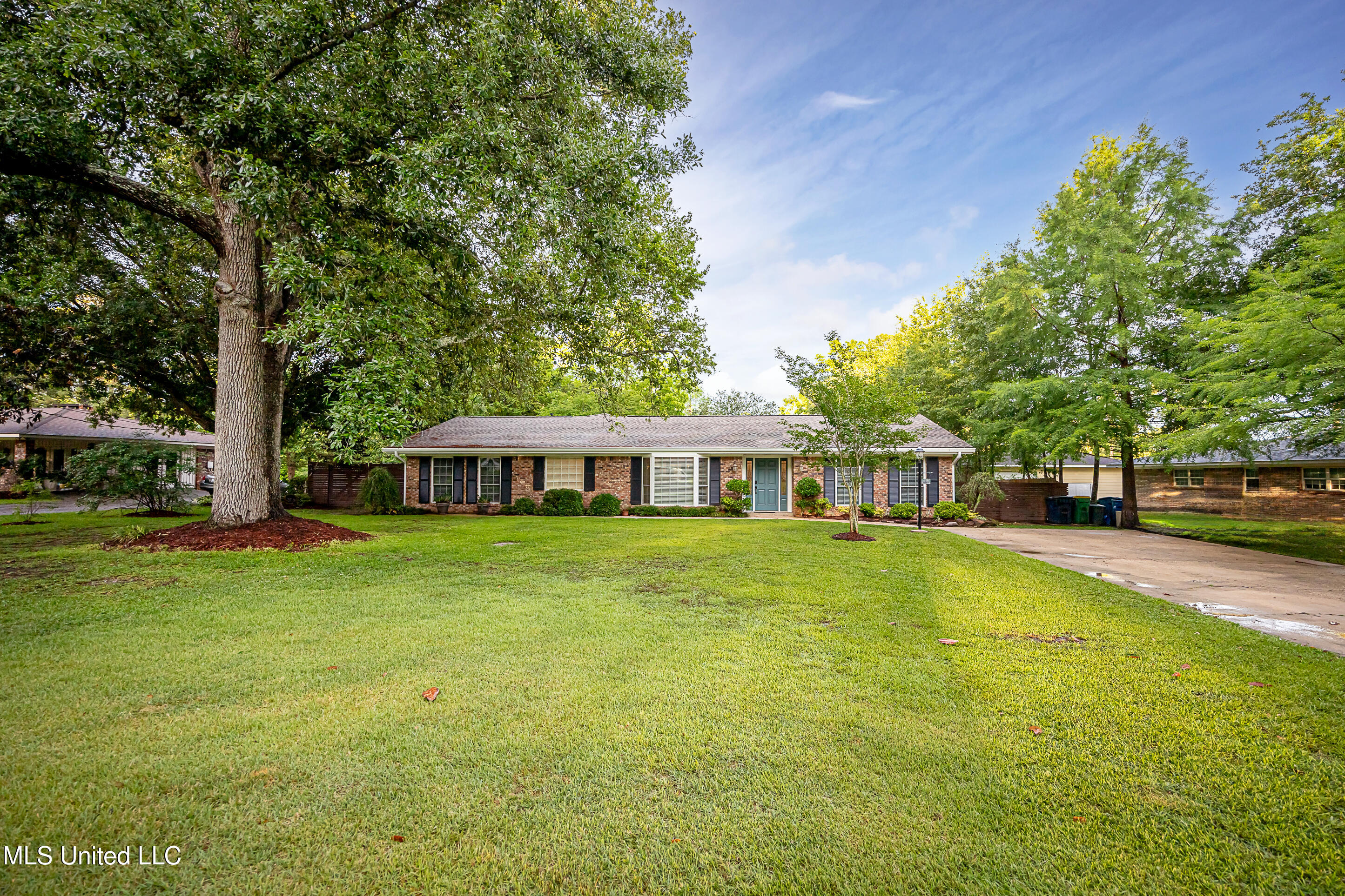 6804 Oriole Drive, Biloxi, Mississippi image 2