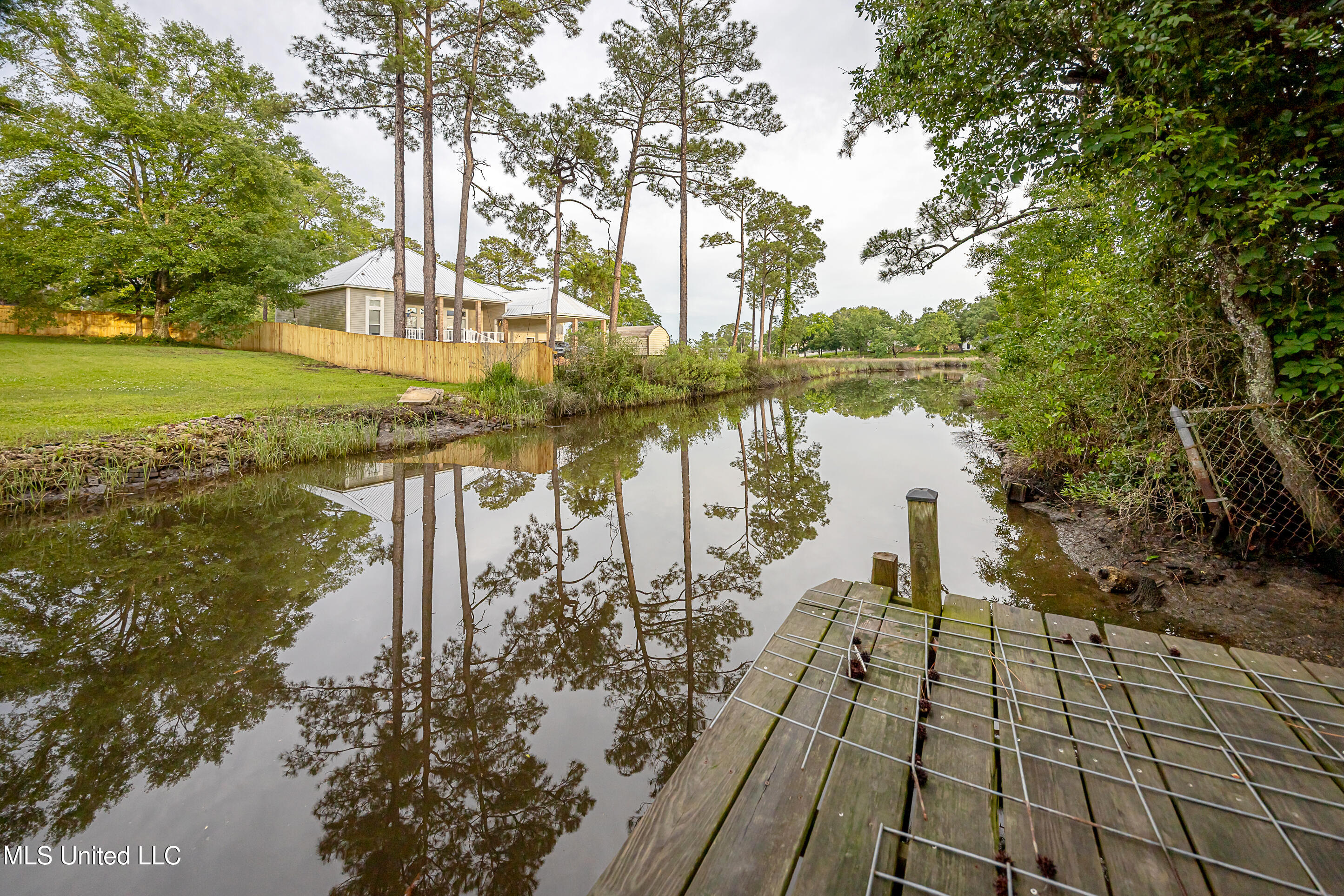 6804 Oriole Drive, Biloxi, Mississippi image 5