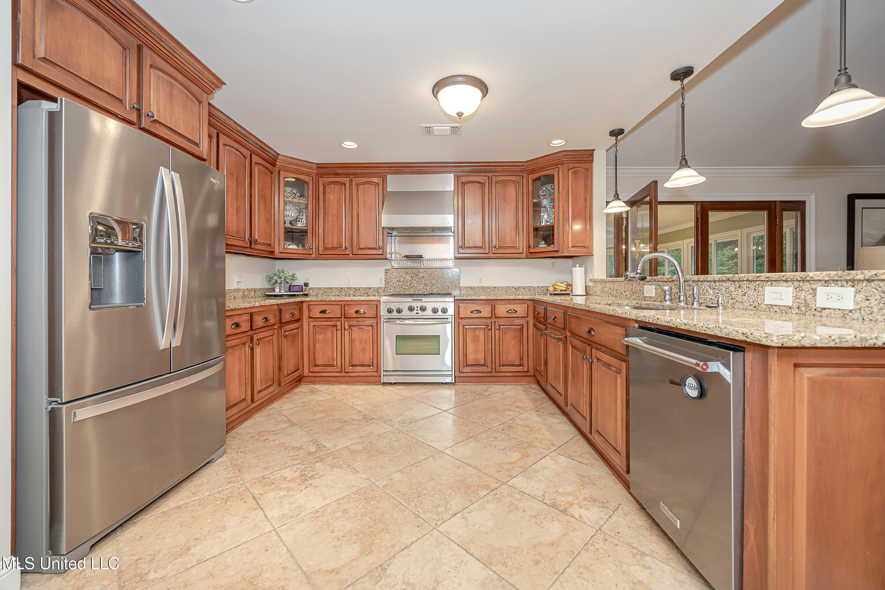 6804 Oriole Drive, Biloxi, Mississippi image 17