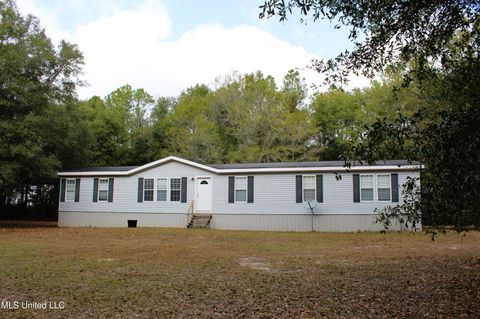 Apartment For Sale - 2162 Barton Agricola Road<br/> Lucedale, MS 39452