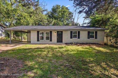 Homes For Sale - 3723 John Adams Road<br/> Jackson, MS 39213