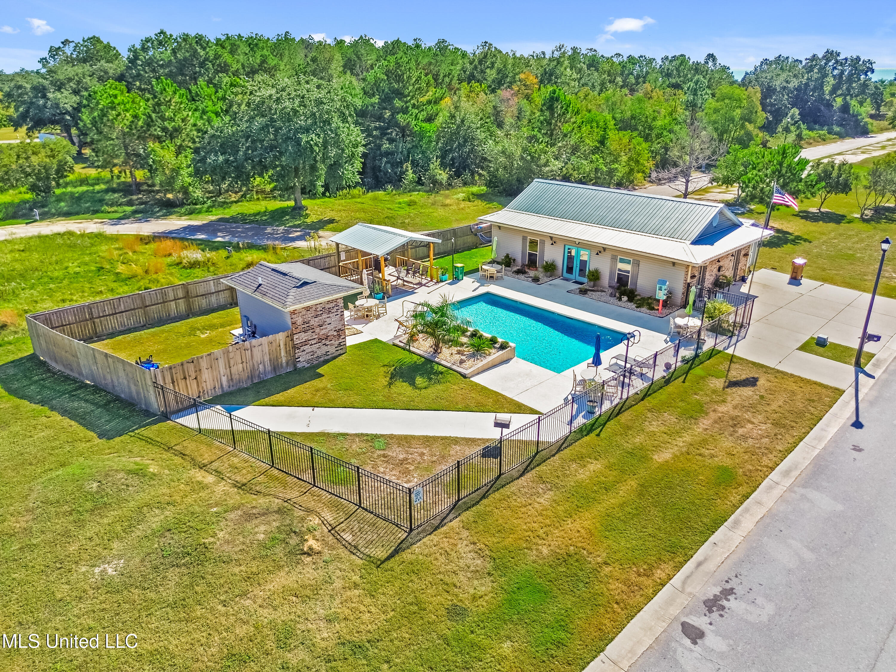 4 Oak Alley Lane, Long Beach, Mississippi image 31