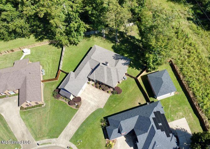 139 Glen Auburn Drive, Clinton, Mississippi image 4
