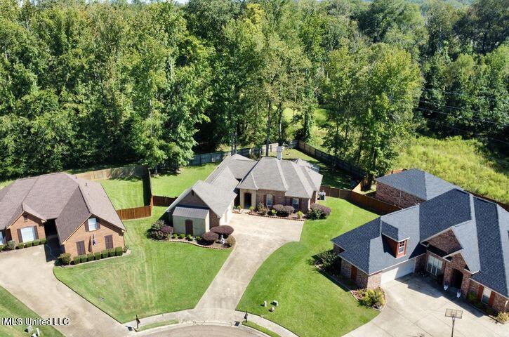 139 Glen Auburn Drive, Clinton, Mississippi image 5