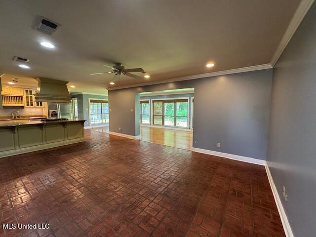 6028 S Vista Drive, Gulfport, Mississippi image 3