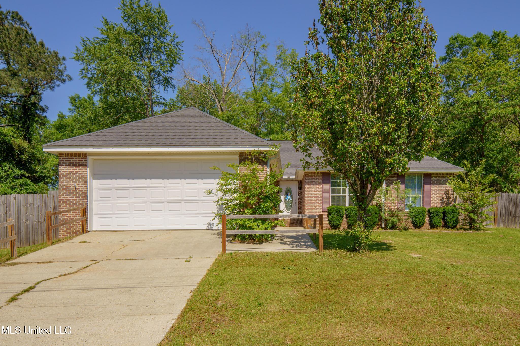 6 Trystan Drive, Petal, Mississippi image 1