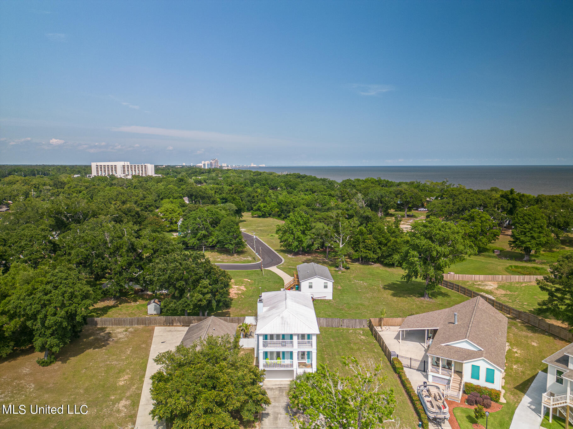 1480 Georgia Place, Gulfport, Mississippi image 42