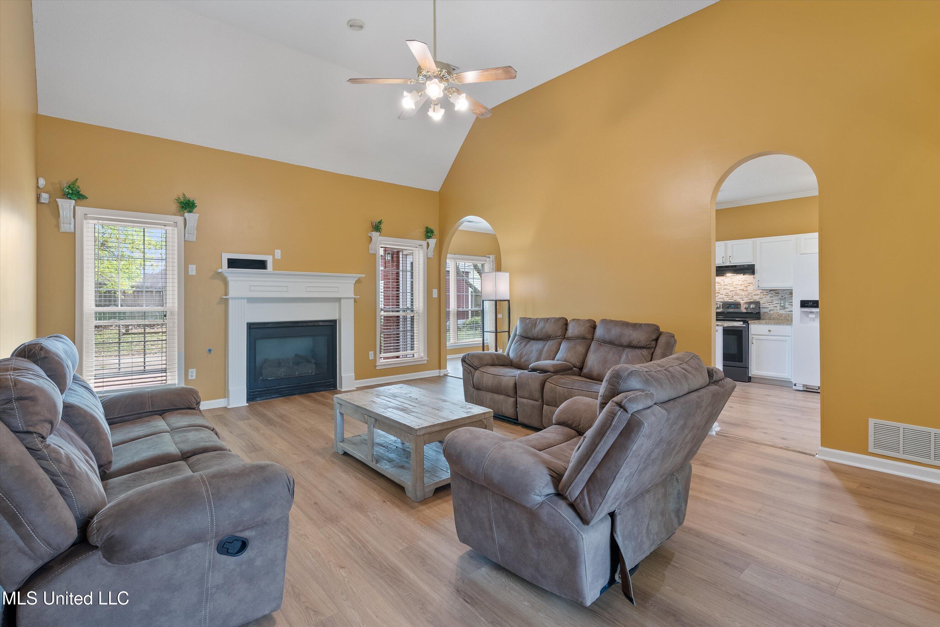 5982 Michaelson Drive, Olive Branch, Mississippi image 5