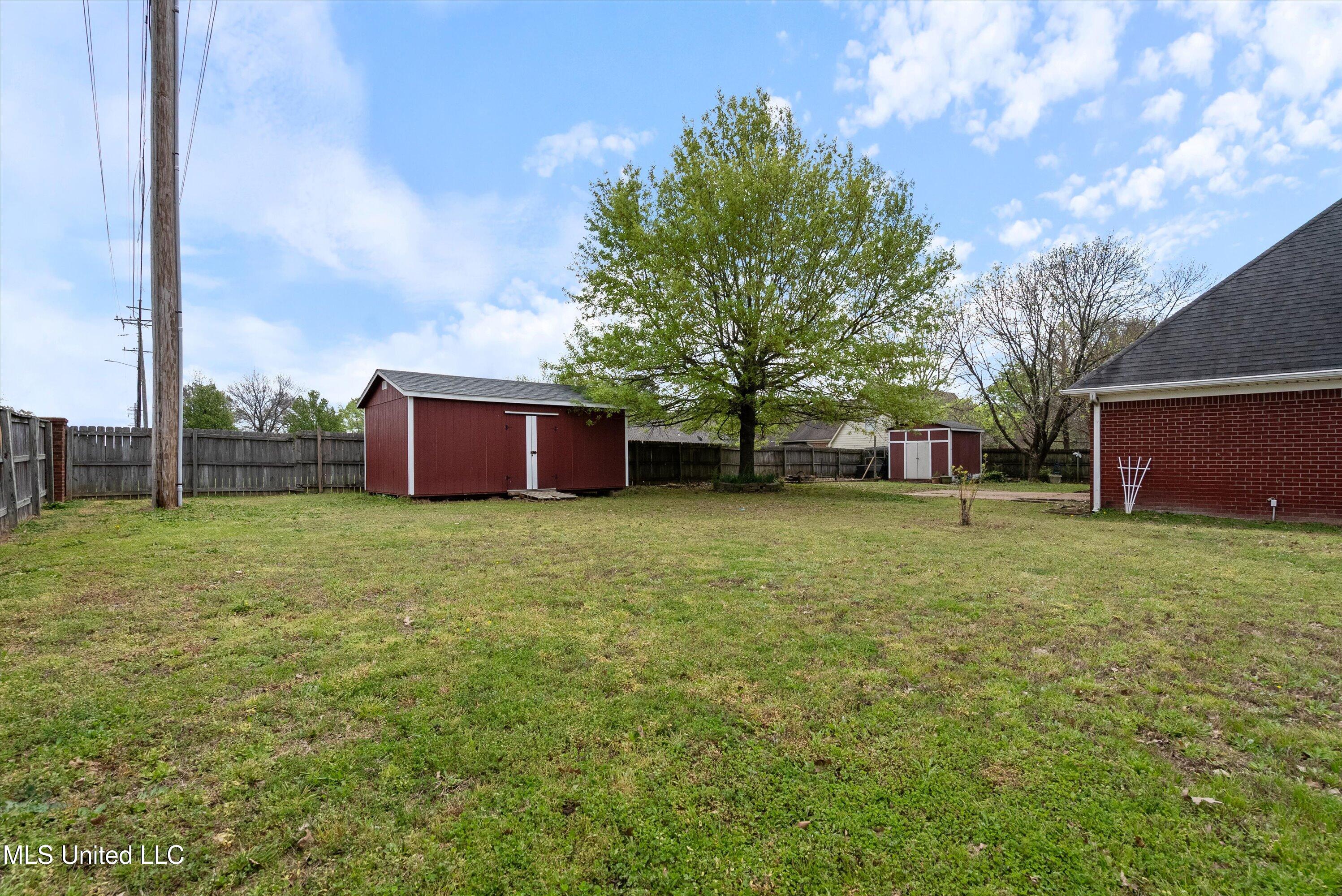 5982 Michaelson Drive, Olive Branch, Mississippi image 25