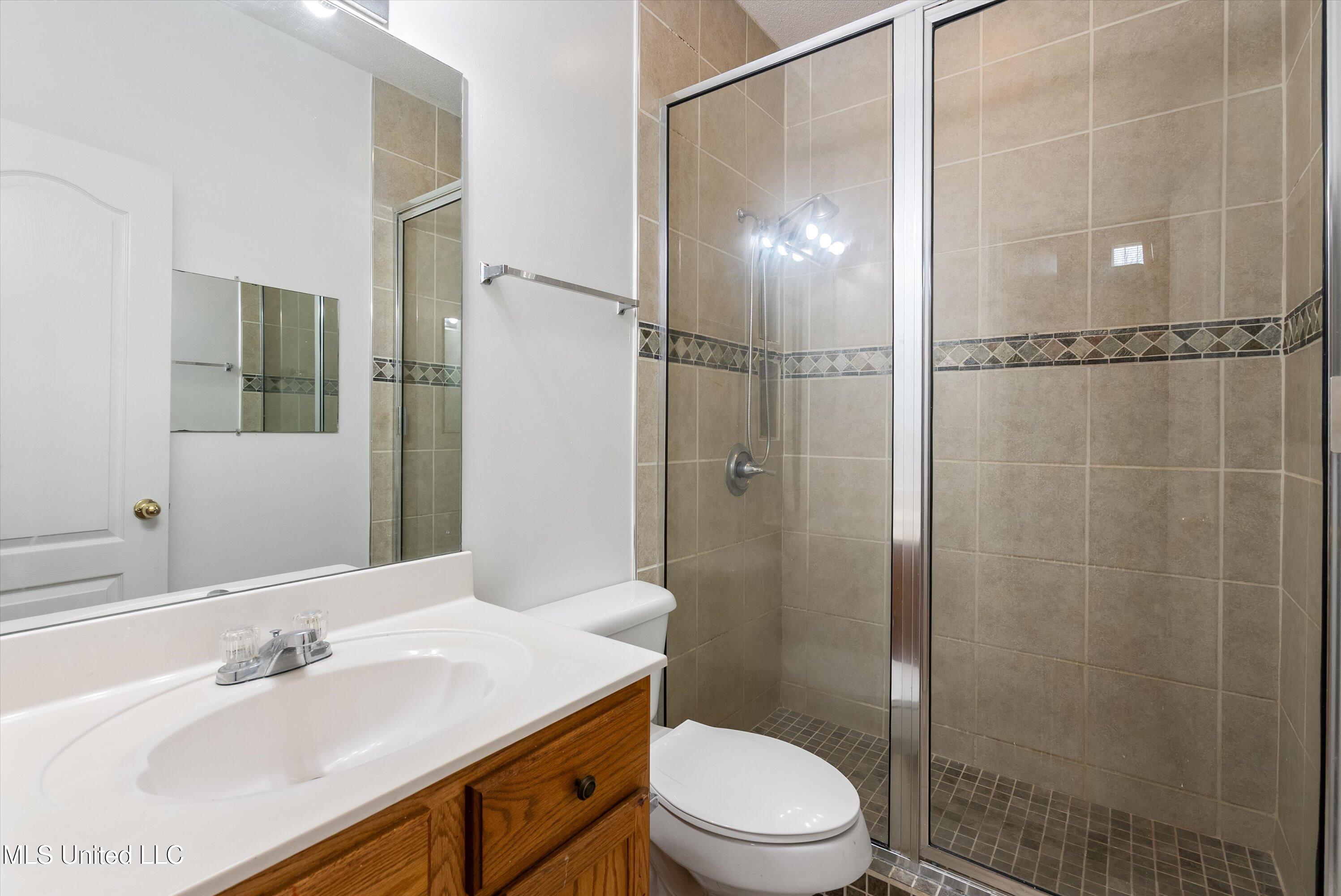 5982 Michaelson Drive, Olive Branch, Mississippi image 20