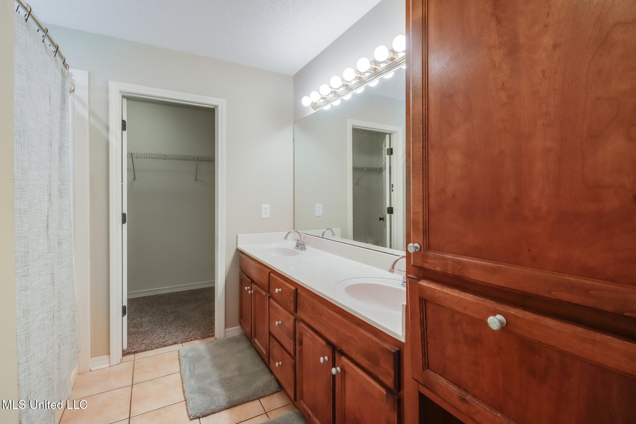 11188 Hidden Creek Drive, Gulfport, Mississippi image 12