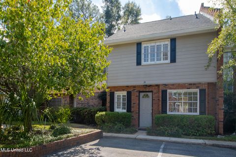 Condominium in Gulfport MS 28 Independence Drive.jpg