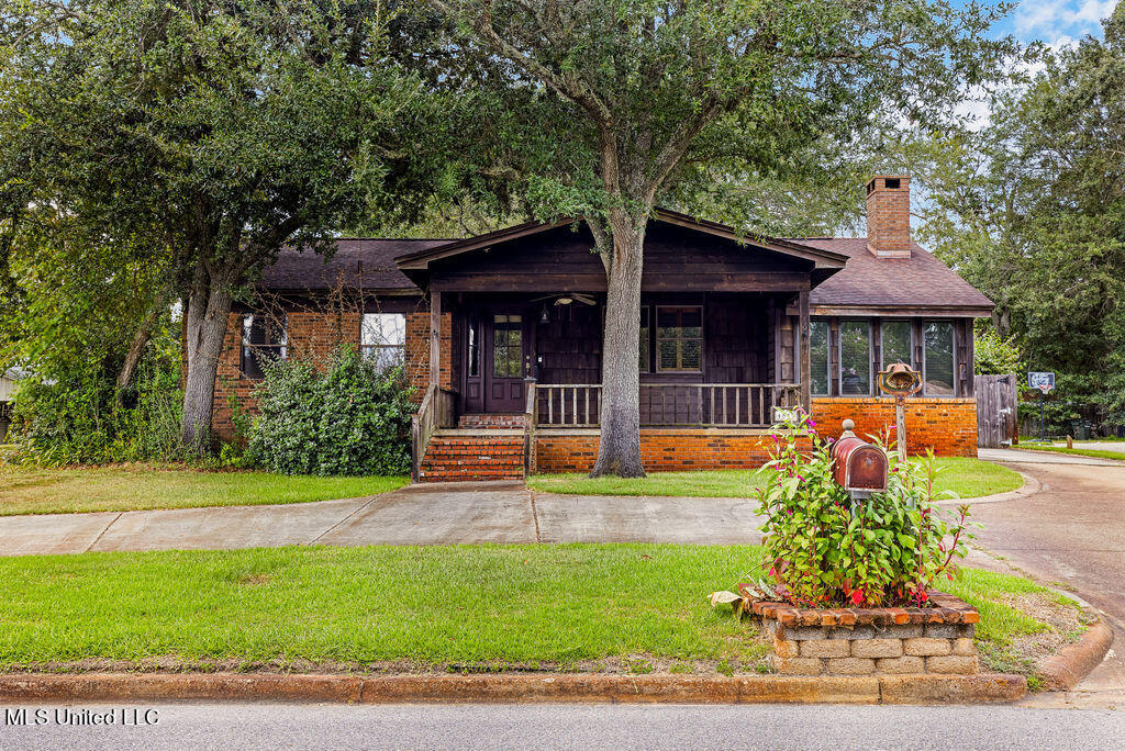 4819 Forrest Street, Moss Point, Mississippi image 1