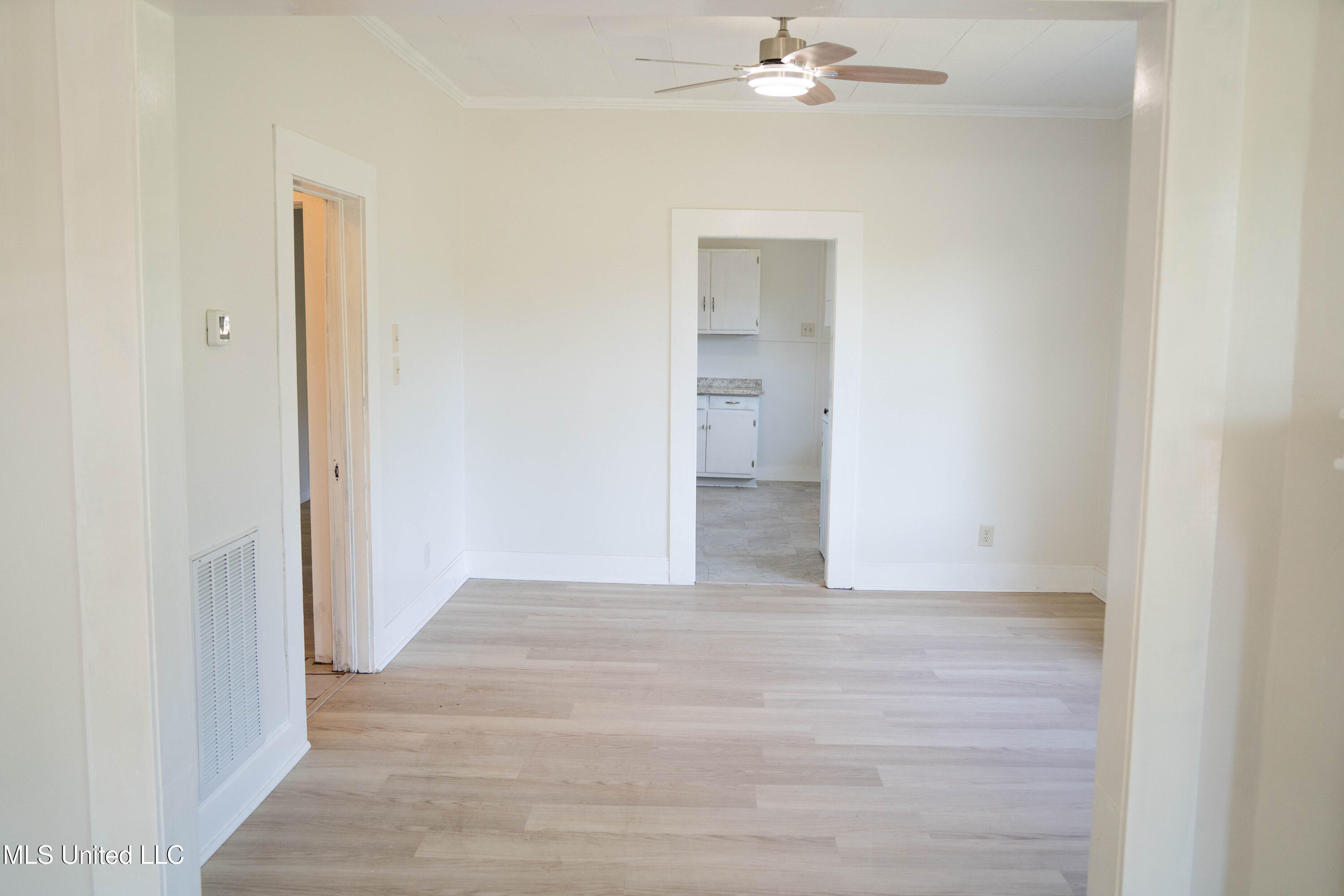 1821 19th Avenue, Gulfport, Mississippi image 9