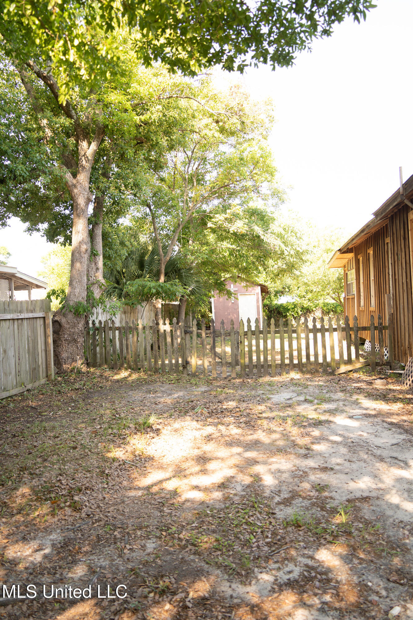 1821 19th Avenue, Gulfport, Mississippi image 24