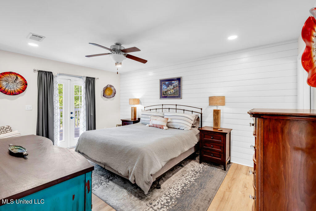 421 E 4th Street, Long Beach, Mississippi image 25