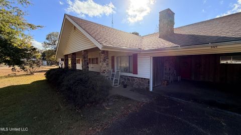 Homes For Sale - 501 N Highway 9<br/> Bruce, MS 38915