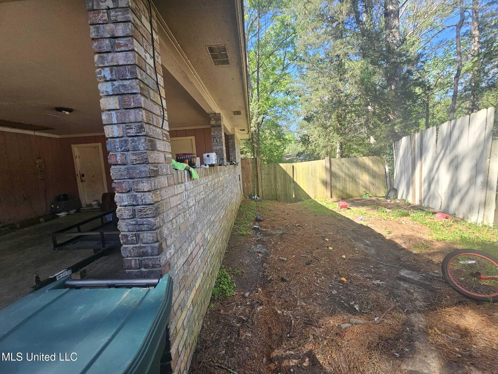 125 Cedarwood Drive #R, Jackson, Mississippi image 11